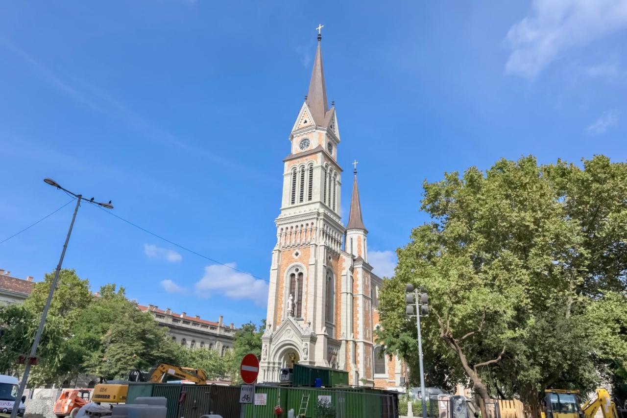 Corvina Apartment Budapest With Free Private Parking Zewnętrze zdjęcie